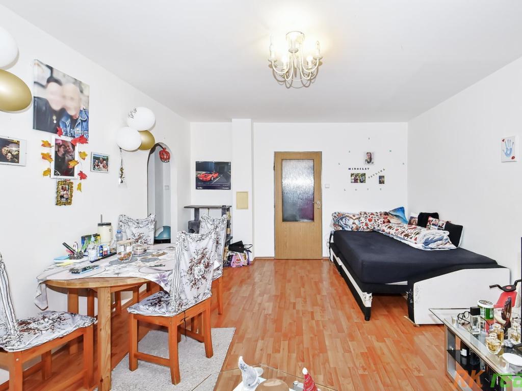 Pronájem bytu 2+kk 61 m2, Hostivice – náhled fotky 16