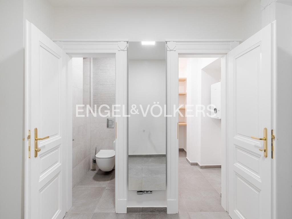 Pronájem bytu 2+kk 90 m2, Praha – náhled fotky 9