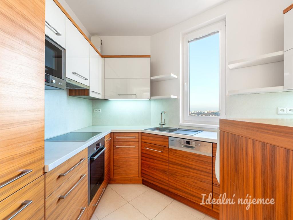 Pronájem bytu 3+kk 87 m² – další