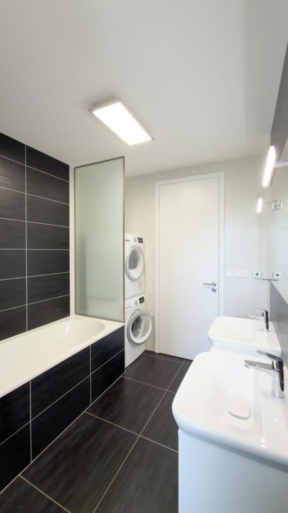 Pronájem bytu 3+kk 109 m2, Praha – náhled fotky 31