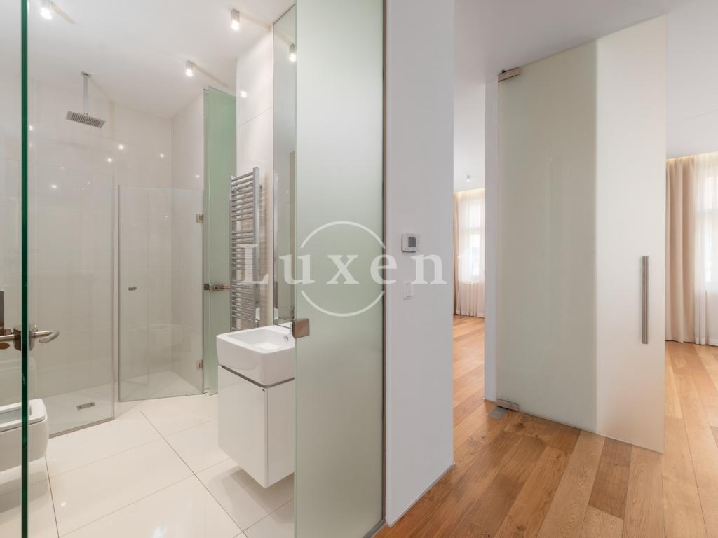Pronájem bytu 5+kk 184 m2, Praha – náhled fotky 6