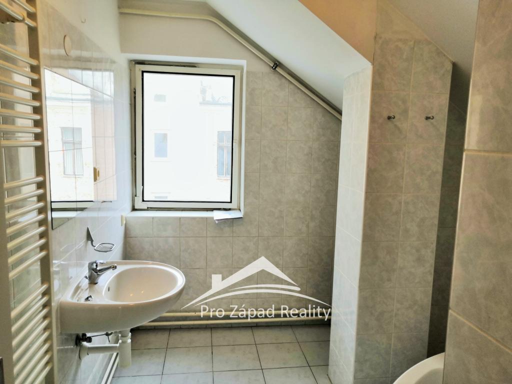 Pronájem bytu 2+1 67 m2