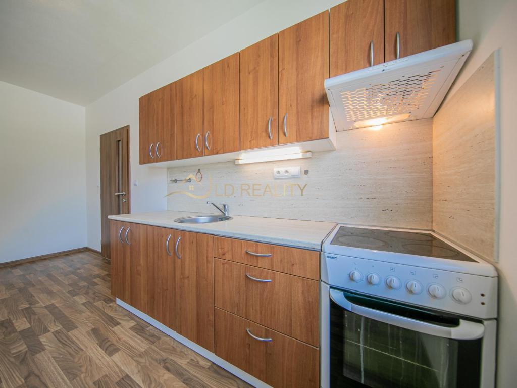 Pronájem bytu 1+kk 35 m2