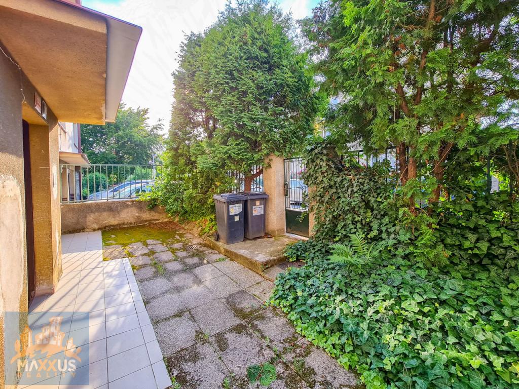 Listing 1