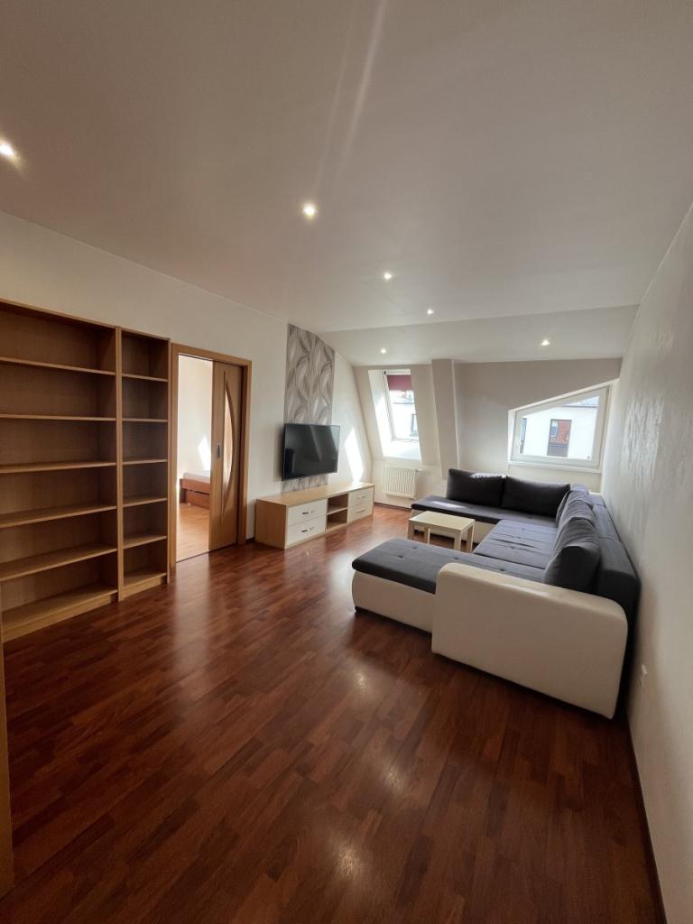 Pronájem bytu 3+1 76 m2