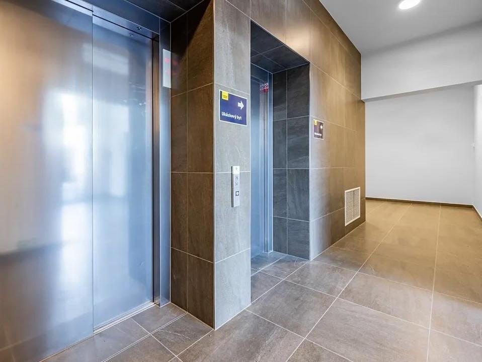 Pronájem bytu 1+kk 32 m2