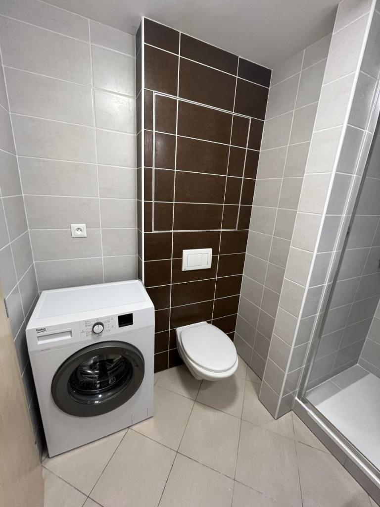 Pronájem bytu 2+kk 45 m² – pohled 6