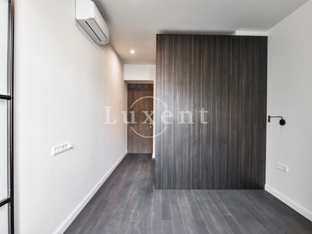 Pronájem bytu 4+kk 137 m2, Praha – náhled fotky 16