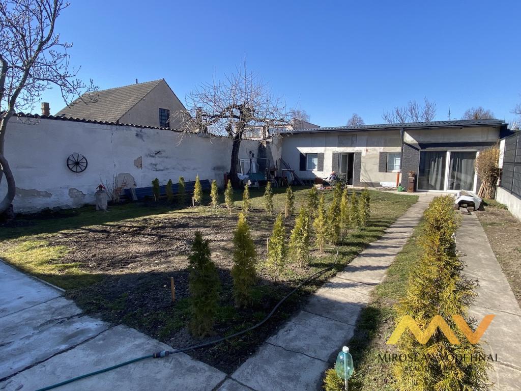 Pronájem bytu 3+1 90 m2