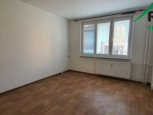 Pronájem bytu 1+1 38 m²