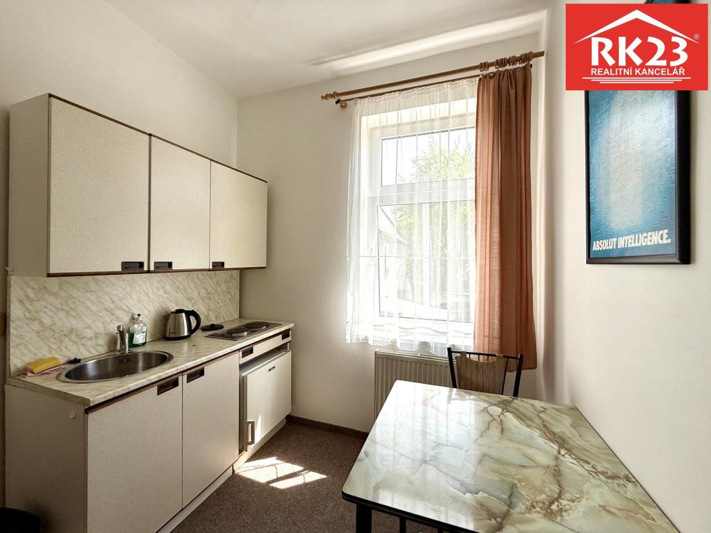 Pronájem bytu 1+kk 40 m2