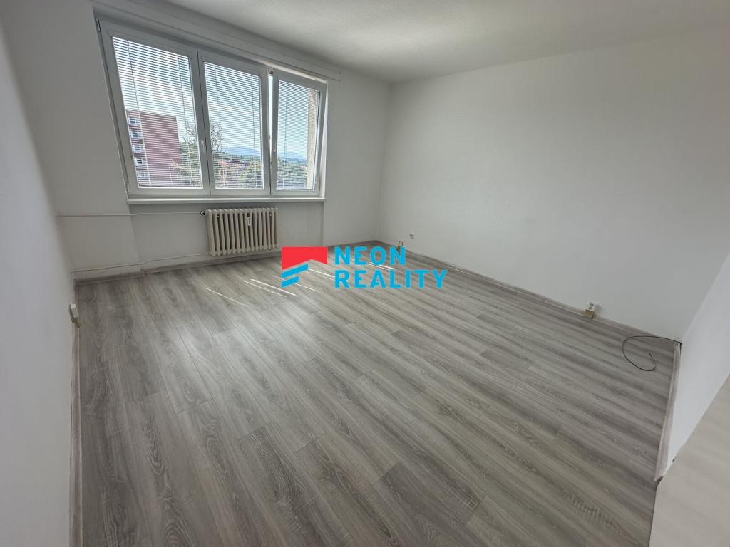 Pronájem bytu 1+1 40 m2