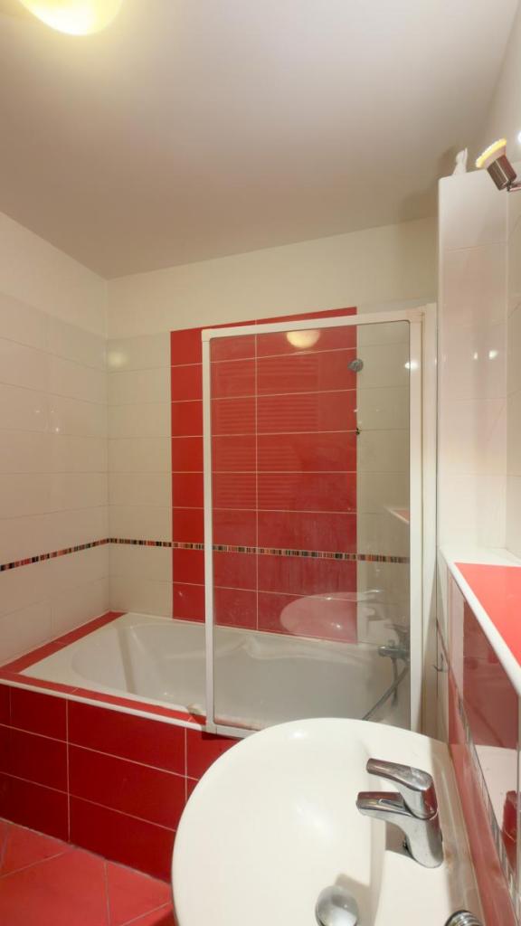 Prodej bytu 2+kk 49 m2, Praha – náhled fotky 12