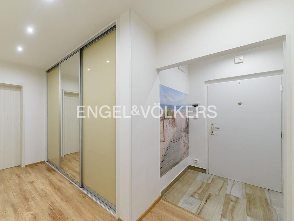Pronájem bytu 3+kk 73 m2, Praha – náhled fotky 10