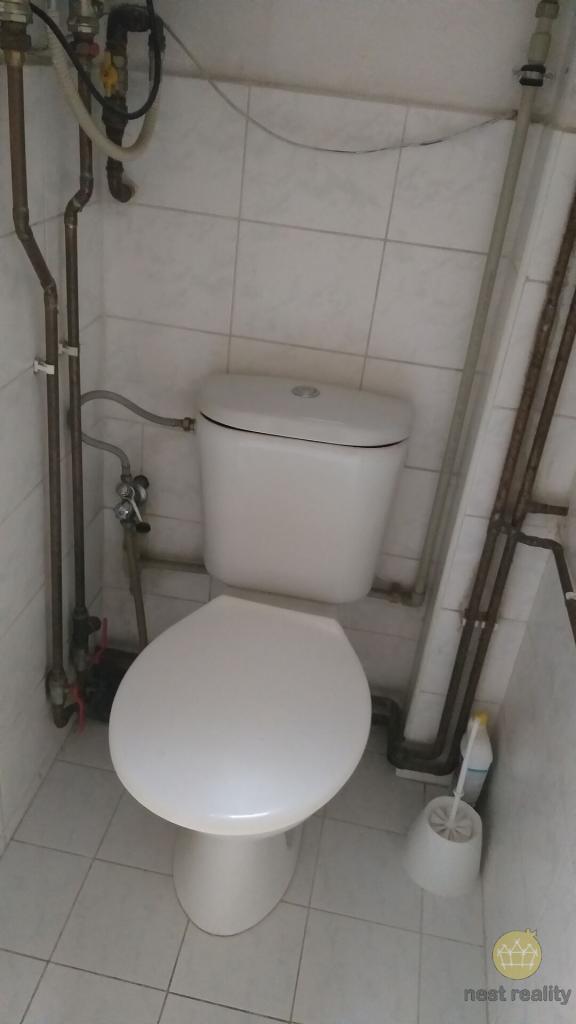 Pronájem bytu 1+kk 16 m2, Praha – náhled fotky 10