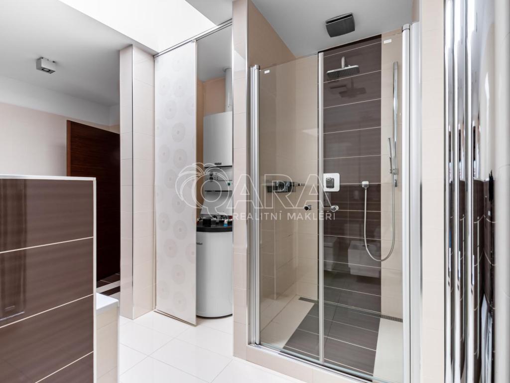 Pronájem bytu 4+kk 230 m2, Beroun – náhled fotky 18