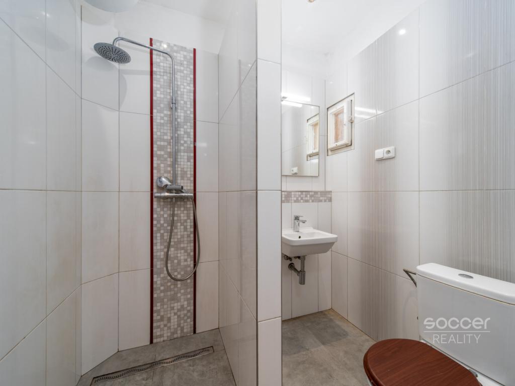 Prodej bytu 1+kk 36 m2, Praha – náhled fotky 9