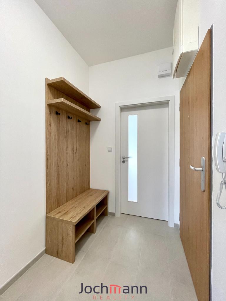 Pronájem bytu 2+kk 48 m2, Hluboká nad Vltavou – náhled fotky 8