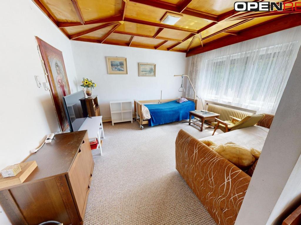 Prodej domu 220 m2, Křetín – náhled fotky 6