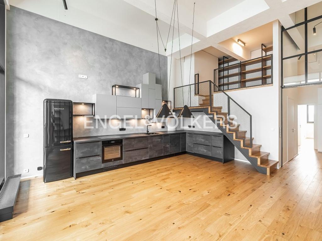 Pronájem bytu 3+kk 105 m² – pohled 5