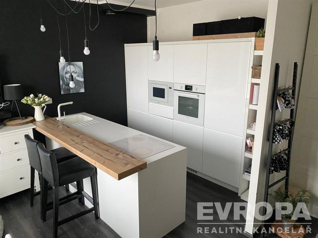 Pronájem bytu 2+kk 48 m2