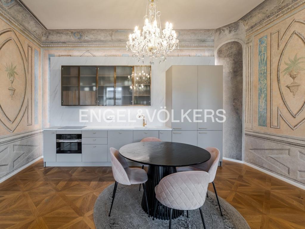 Pronájem bytu 2+1 98 m2