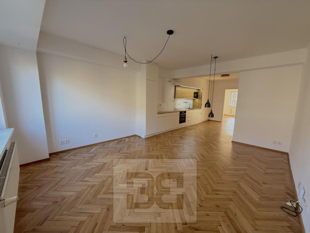 Pronájem bytu 3+kk 72 m2