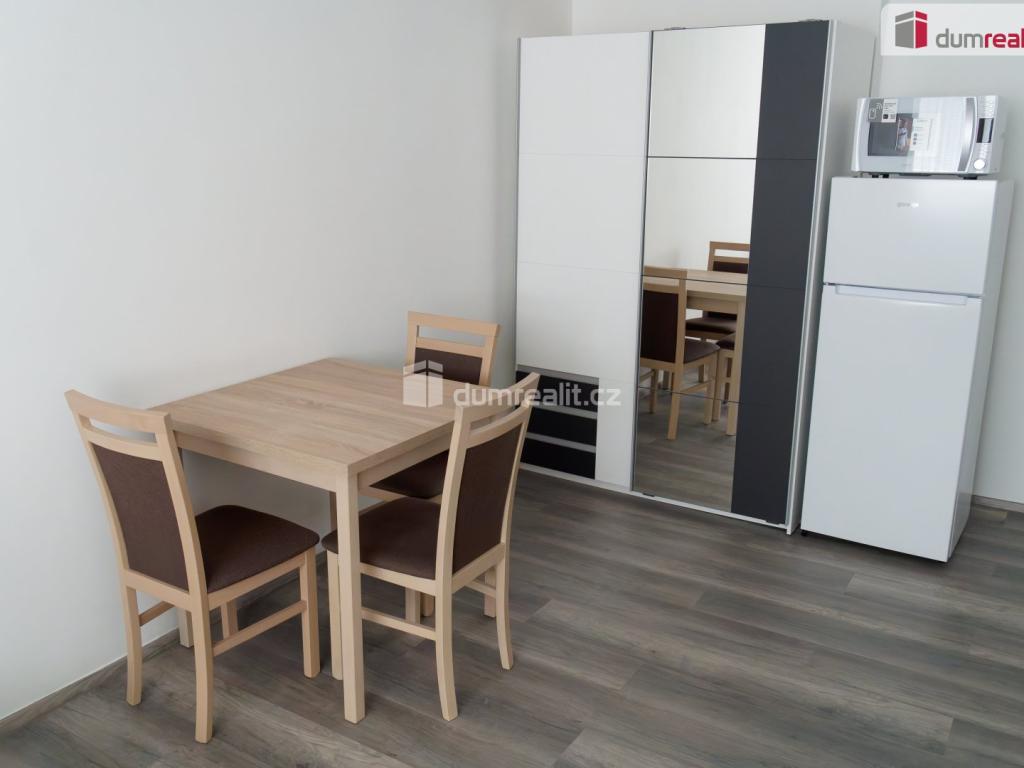 Pronájem bytu 1+kk 32 m2