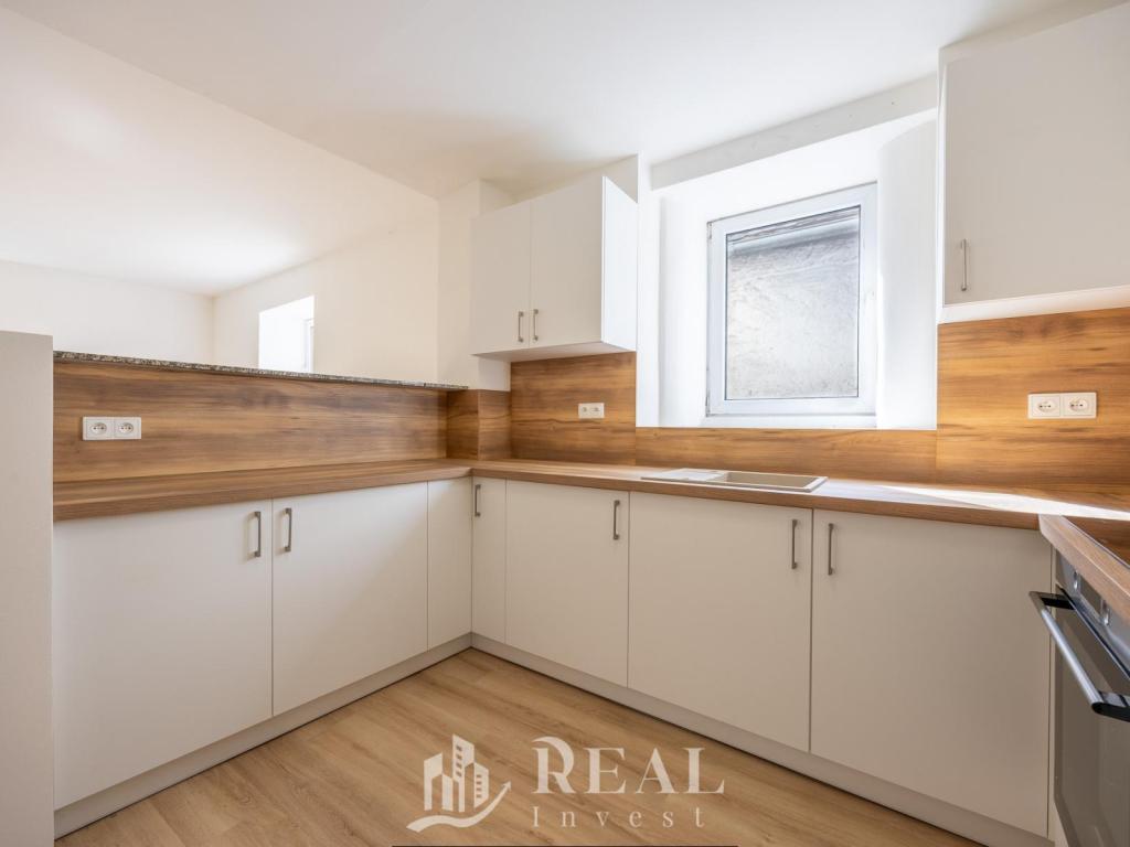 Prodej domu 85 m2, Chožov – náhled fotky 9