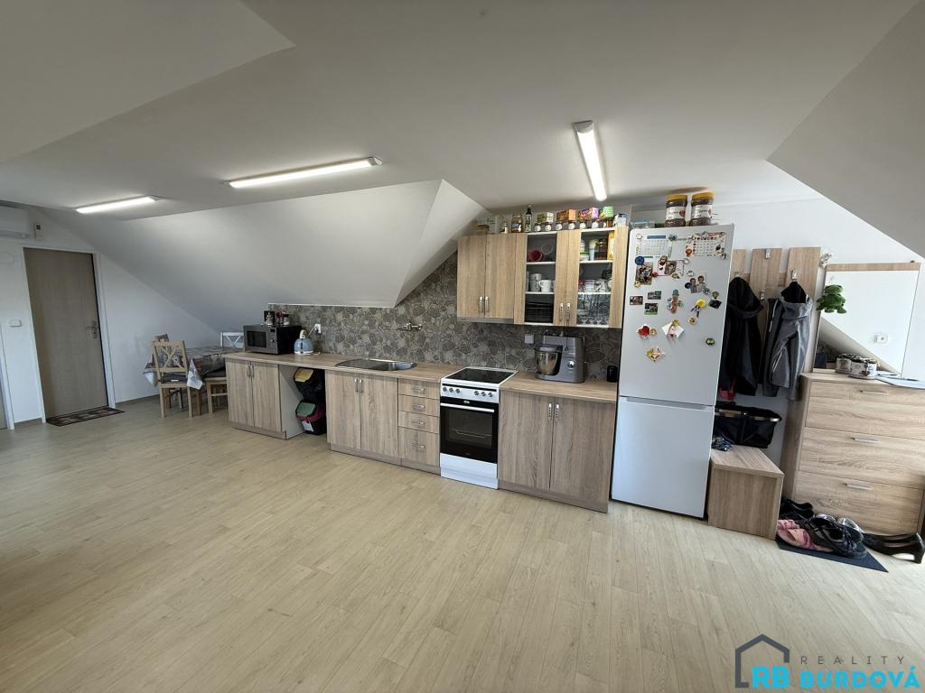 Pronájem bytu 2+kk 71 m2