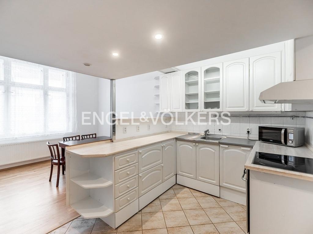 Pronájem bytu 2+kk 61 m2