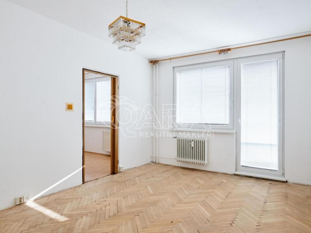 Pronájem bytu 1+1 37 m2