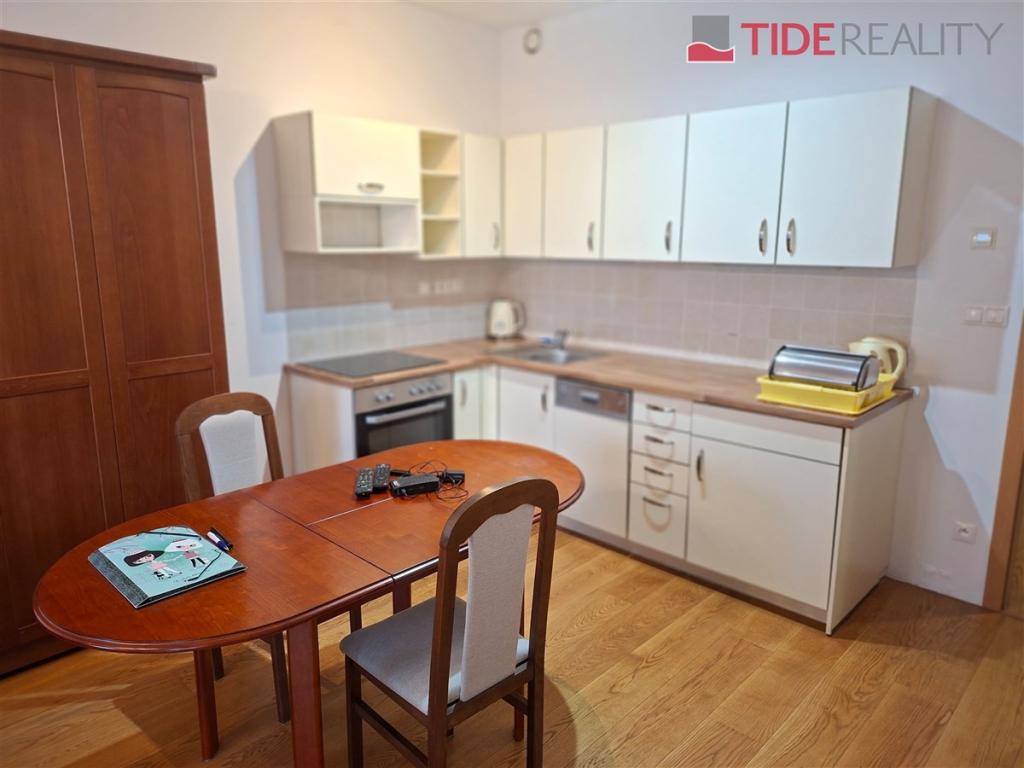 Pronájem bytu 2+kk 60 m2