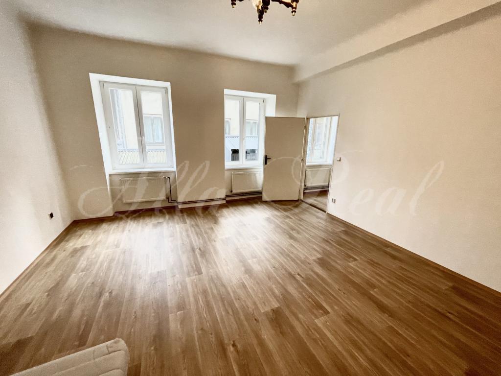 Pronájem bytu 2+1 76 m2