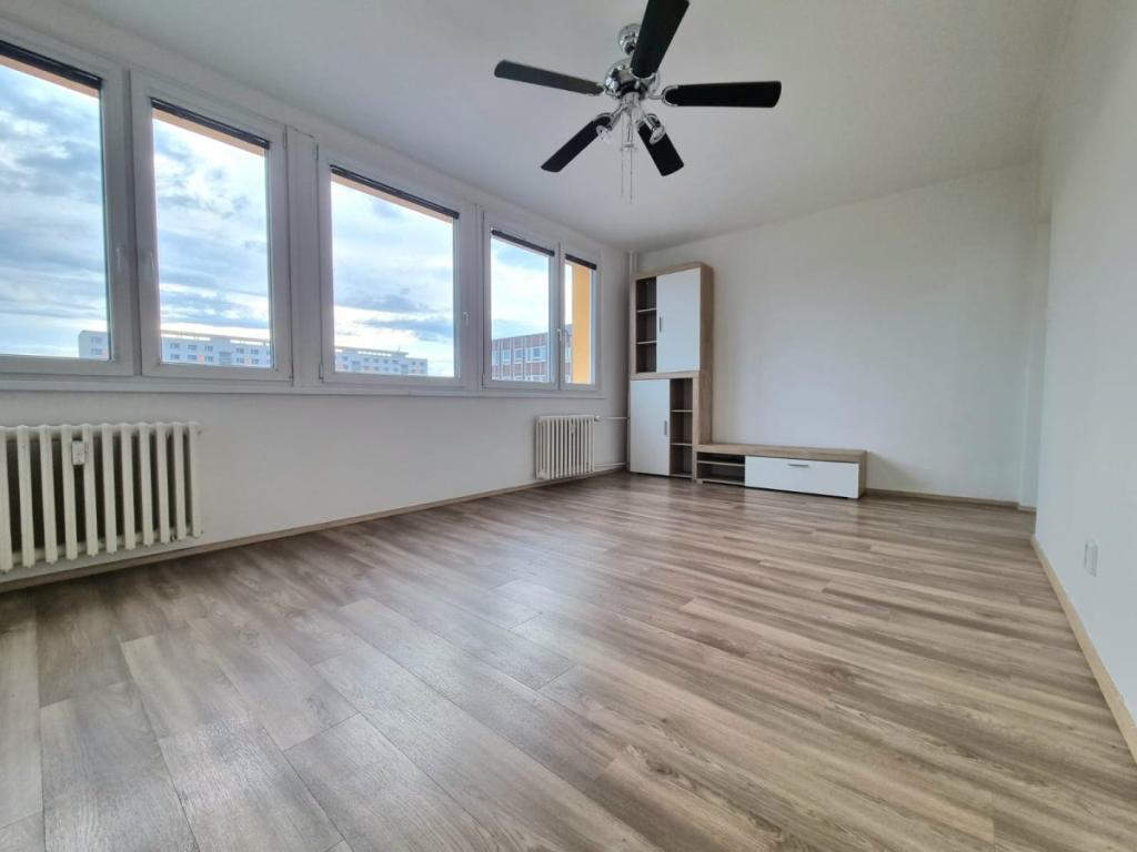 Pronájem bytu 2+1 55 m2
