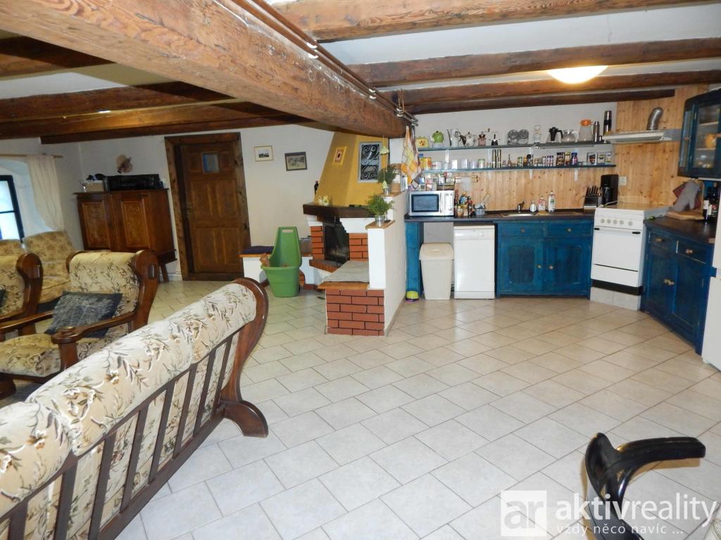 Prodej domu 200 m2, Klíny – náhled fotky 15