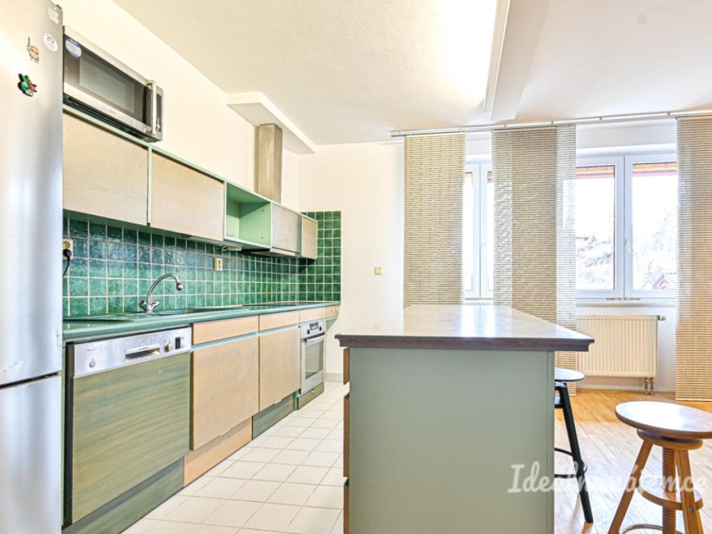 Pronájem bytu 1+kk 62 m2