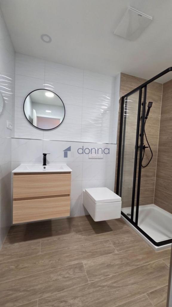 Pronájem bytu 1+kk 28 m2, Praha – náhled fotky 4
