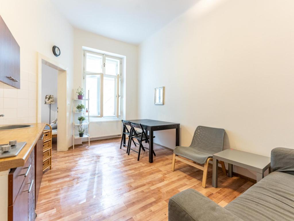 Pronájem bytu 2+kk 45 m2