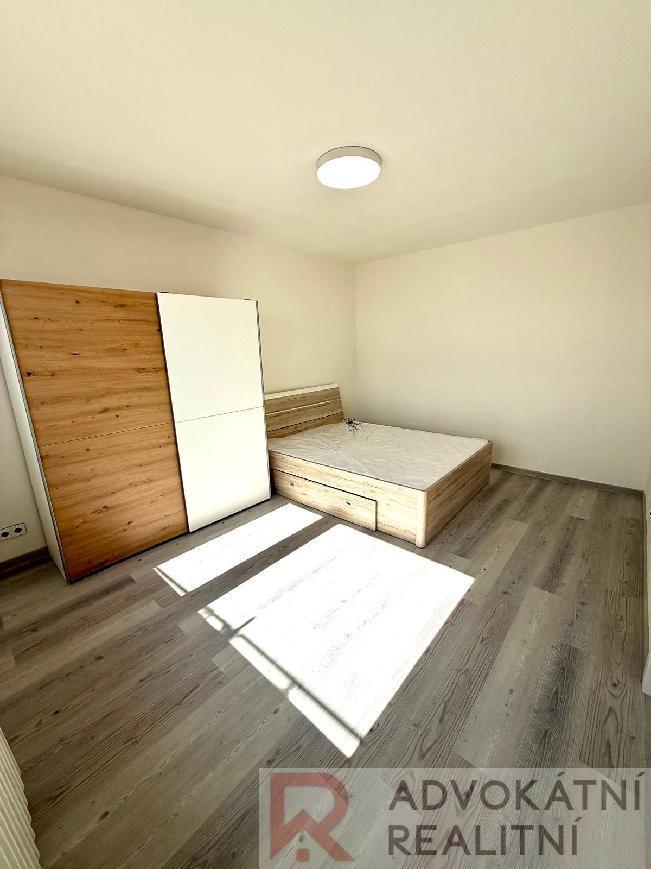 Pronájem bytu 2+kk 36 m2