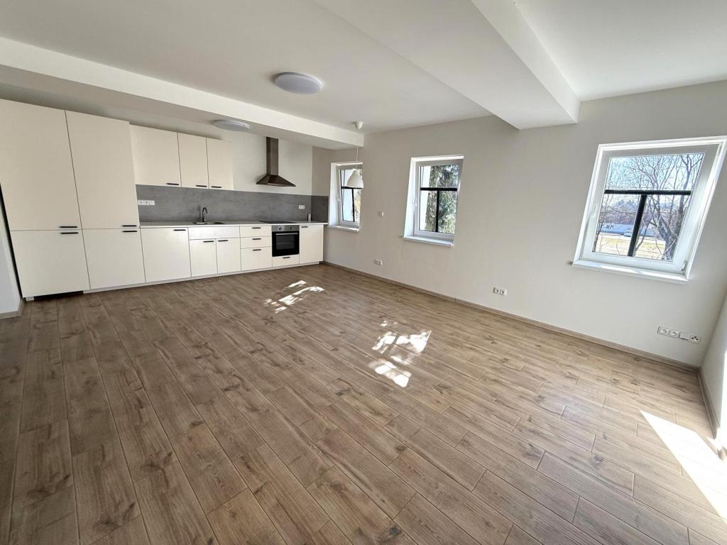 Pronájem bytu 4+kk 111 m2
