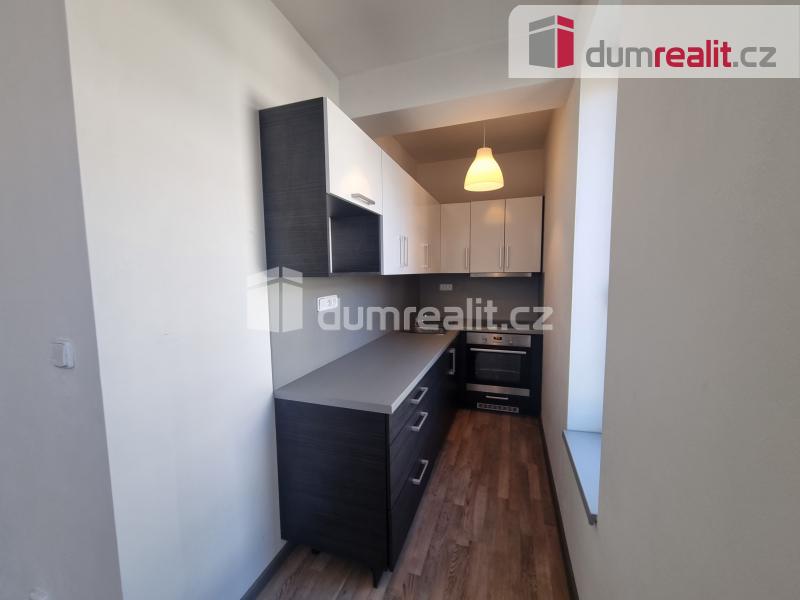 Pronájem bytu 1+kk 33 m2