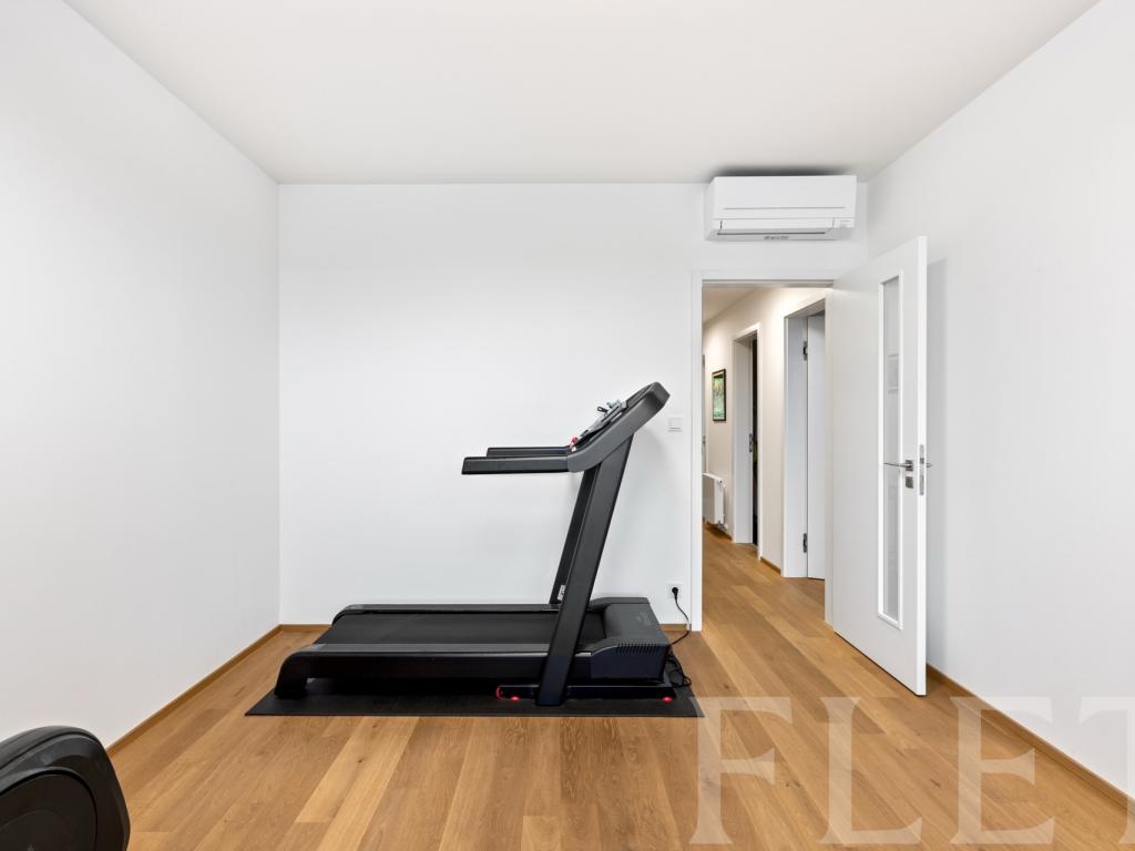 Pronájem domu 217 m² – pohled 6