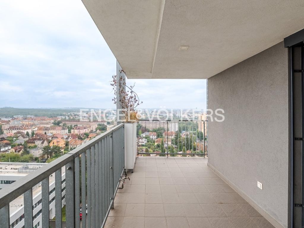 Pronájem bytu 2+kk 60 m2