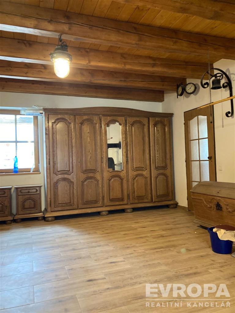 Pronájem domu 280 m2