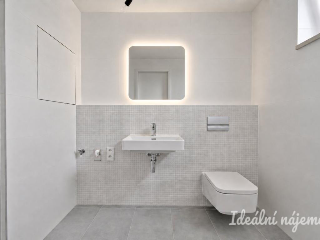Pronájem bytu 2+kk 36 m2