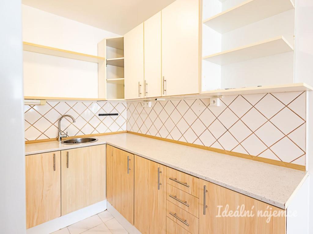 Pronájem bytu 2+kk 43 m2