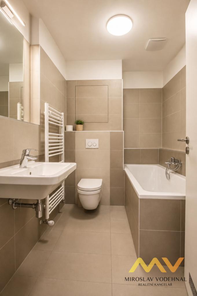 Pronájem bytu 1+kk 38 m2