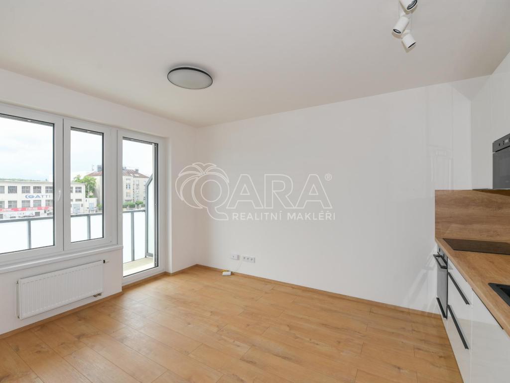 Pronájem bytu 1+kk 34 m2