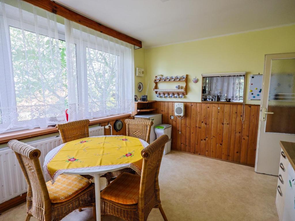 Prodej domu 185 m2, Roudnice nad Labem – náhled fotky 11